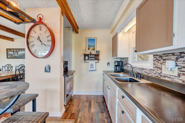 3018 Northridge Road, Hardy, VA 24101