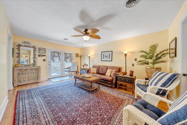 3018 Northridge Road, Hardy, VA 24101