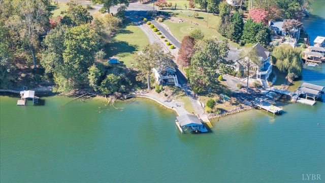 3018 Northridge Road, Hardy, VA 24101