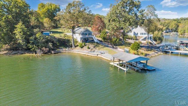 3018 Northridge Road, Hardy, VA 24101