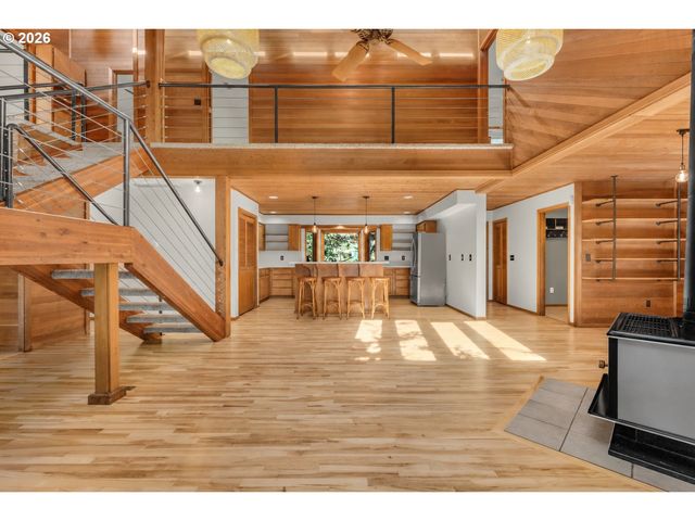 25904 Ne 150TH Way, Brush Prairie, WA 98606