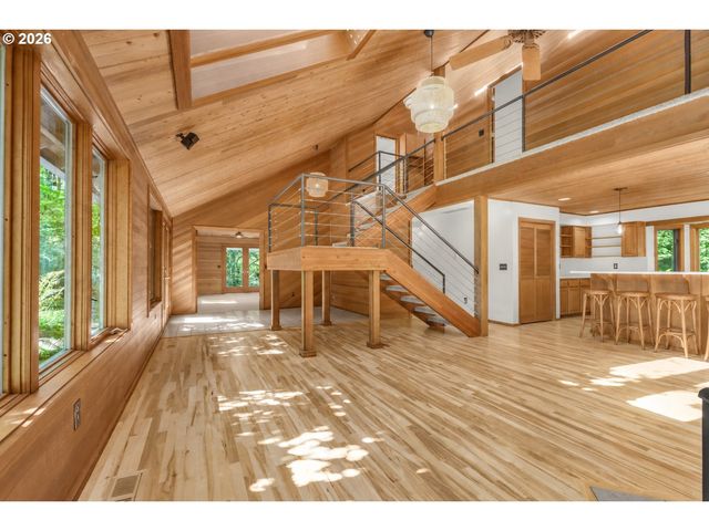 25904 Ne 150TH Way, Brush Prairie, WA 98606