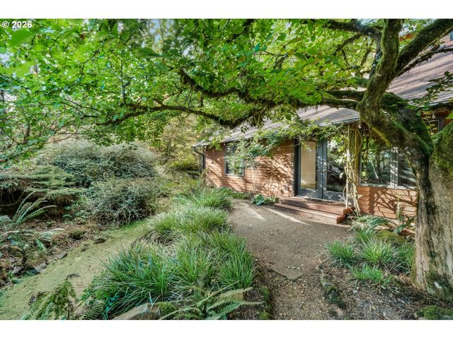 25904 Ne 150TH Way, Brush Prairie, WA 98606