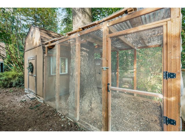 25904 Ne 150TH Way, Brush Prairie, WA 98606