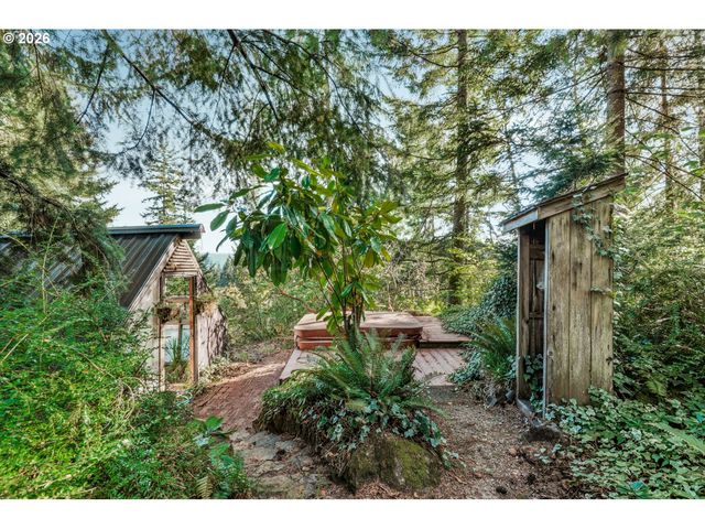 25904 Ne 150TH Way, Brush Prairie, WA 98606