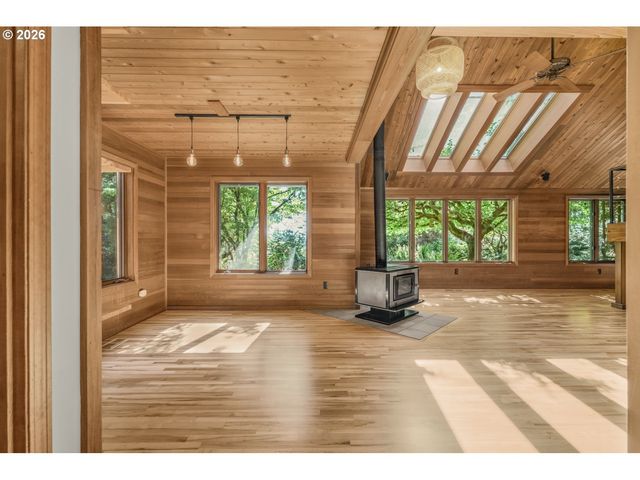 25904 Ne 150TH Way, Brush Prairie, WA 98606