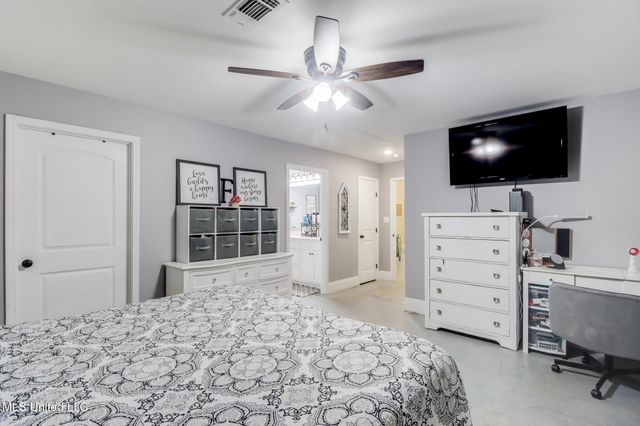 51 Decalb Oneal Road, Perkinston, MS 39573