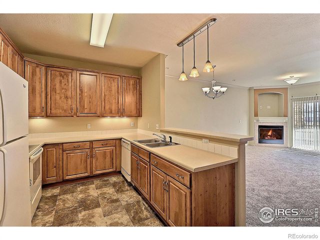 6607 W 3rd Street 1202, Greeley, CO 80634