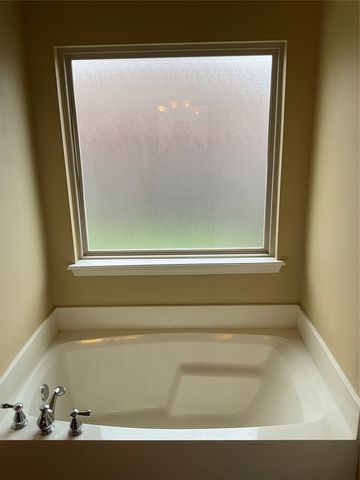 18328 E 42nd Place, Tulsa, OK 74134