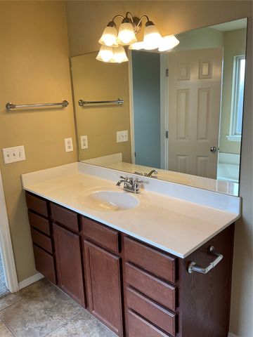 18328 E 42nd Place, Tulsa, OK 74134