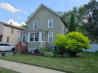 544 Charles Street, Aurora, IL 60506