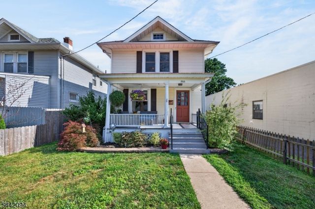 366 E Main St, Somerville Boro, NJ 08876