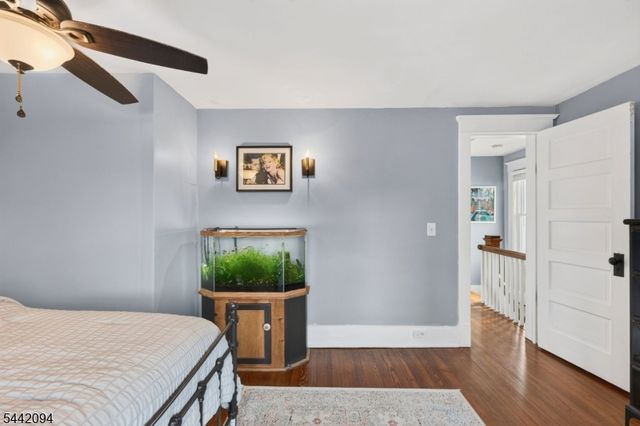 366 E Main St, Somerville Boro, NJ 08876