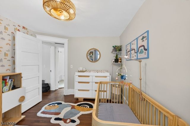 366 E Main St, Somerville Boro, NJ 08876