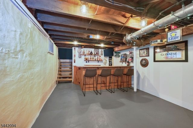 366 E Main St, Somerville Boro, NJ 08876