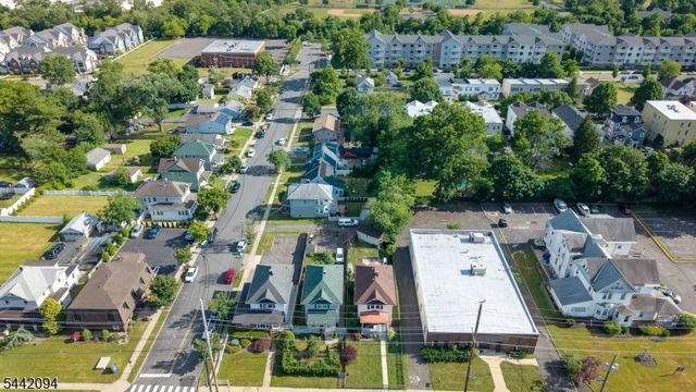 366 E Main St, Somerville Boro, NJ 08876