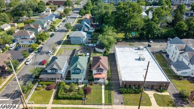 366 E Main St, Somerville Boro, NJ 08876