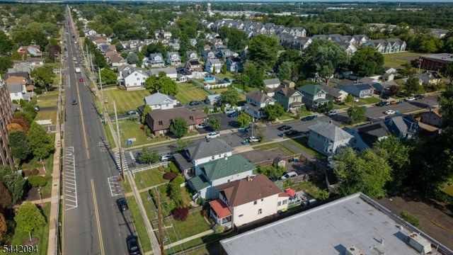 366 E Main St, Somerville Boro, NJ 08876