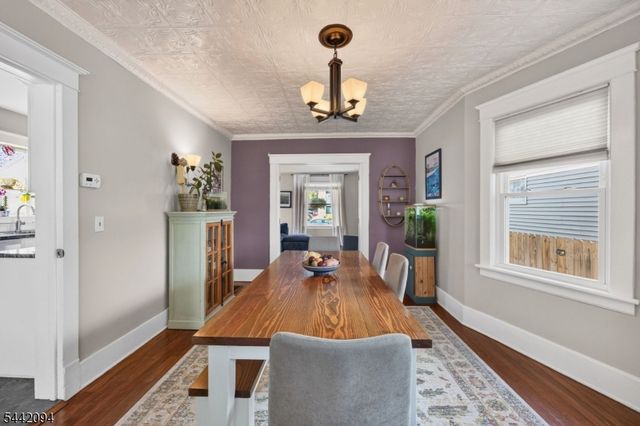 366 E Main St, Somerville Boro, NJ 08876