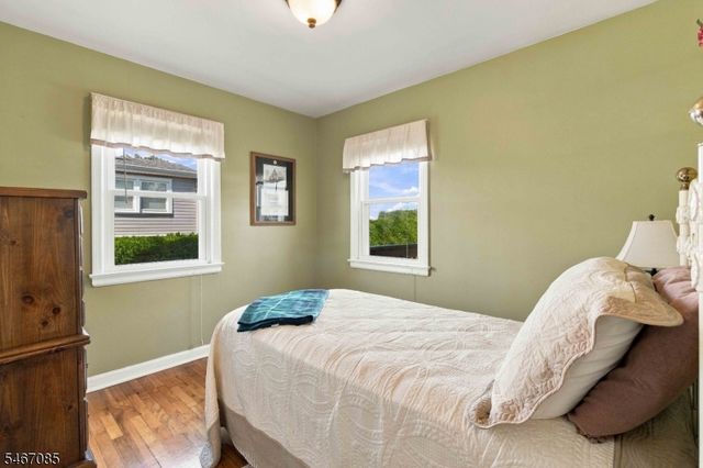 164 Arlington Blvd, North Arlington Boro, NJ 07031