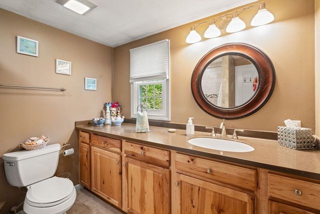 16 Burbank Lane, Lancaster, MA 01523