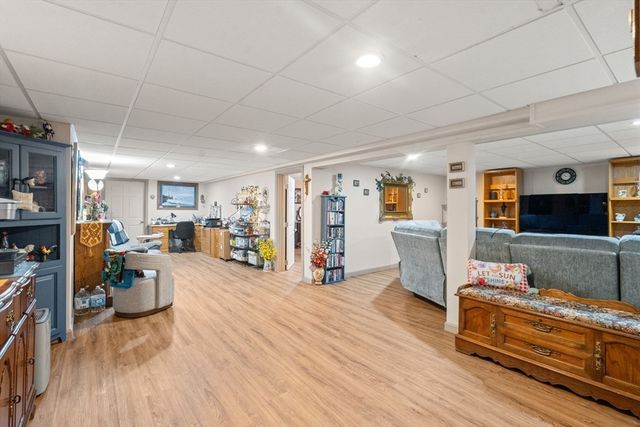 16 Burbank Lane, Lancaster, MA 01523