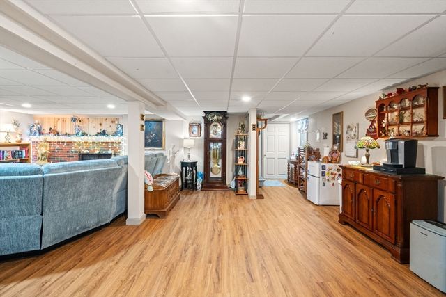 16 Burbank Lane, Lancaster, MA 01523