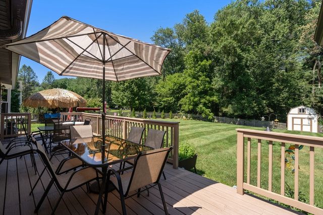 16 Burbank Lane, Lancaster, MA 01523