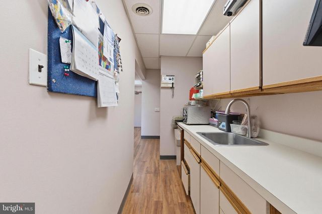 7520 CASTOR AVE, Philadelphia, PA 19152