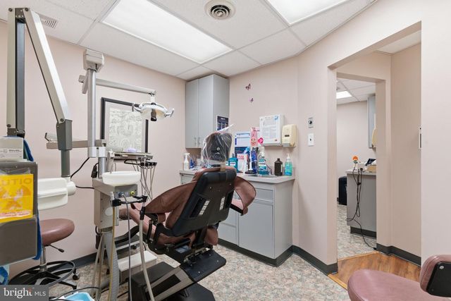 7520 CASTOR AVE, Philadelphia, PA 19152