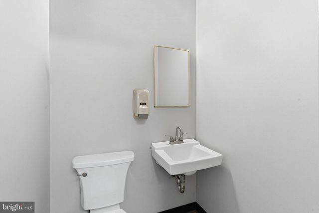 7520 CASTOR AVE, Philadelphia, PA 19152