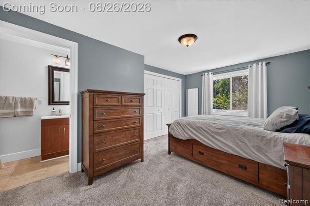 629 Bowers Street, Clawson, MI 48017