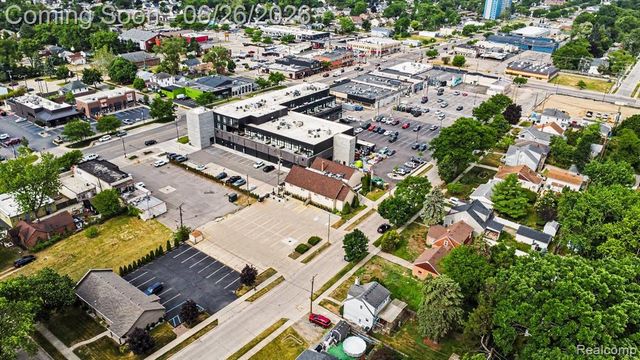 629 Bowers Street, Clawson, MI 48017