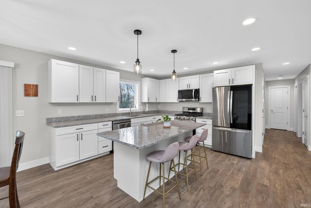 10950 Fairview Avenue, Osceola, IN 46561