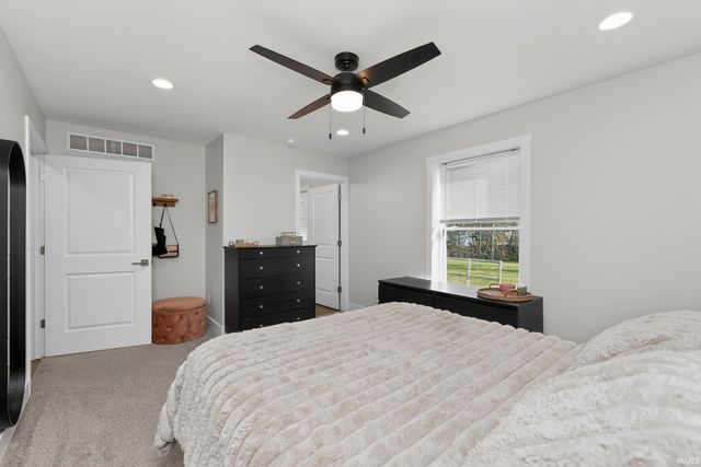 10950 Fairview Avenue, Osceola, IN 46561