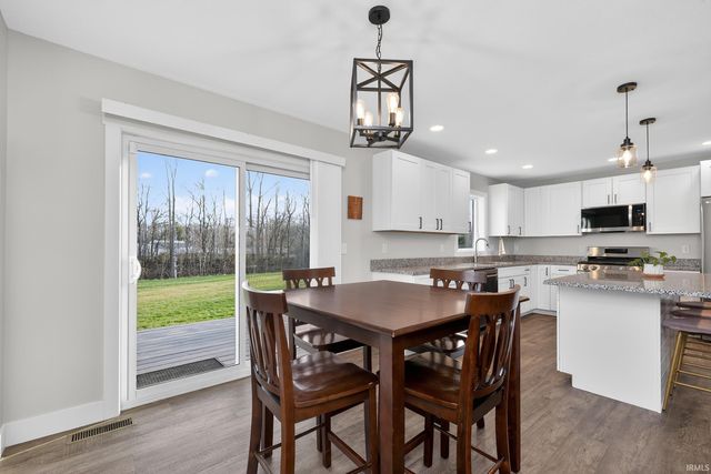 10950 Fairview Avenue, Osceola, IN 46561