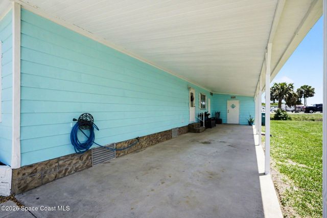 823 Vireo Drive, Barefoot Bay, FL 32976