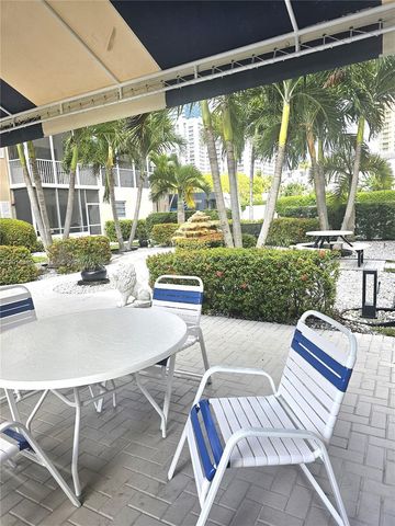 2097 S Ocean Dr 305, Hallandale Beach, FL 33009