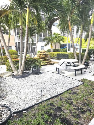 2097 S Ocean Dr 305, Hallandale Beach, FL 33009