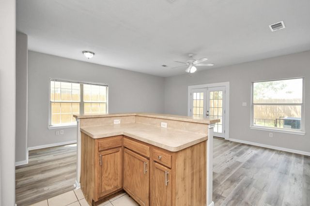 6518 Nunn Street, Houston, TX 77087