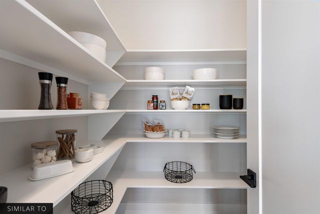 240 Taylor Lane, Pasco, WA 99301