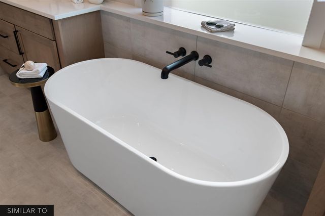 240 Taylor Lane, Pasco, WA 99301