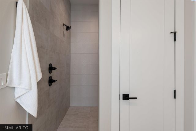 240 Taylor Lane, Pasco, WA 99301