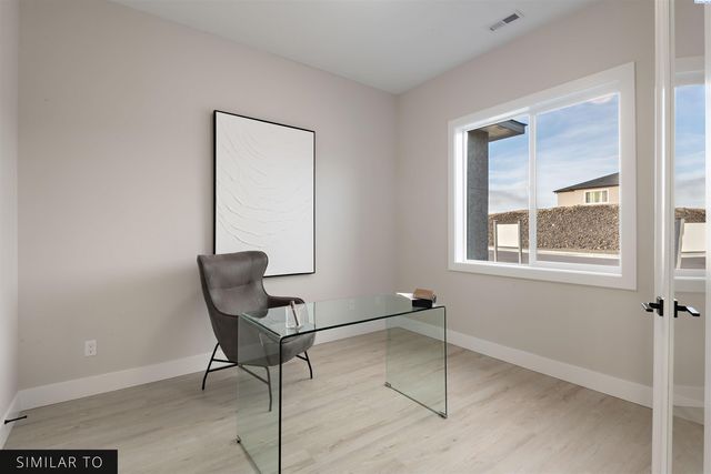 240 Taylor Lane, Pasco, WA 99301