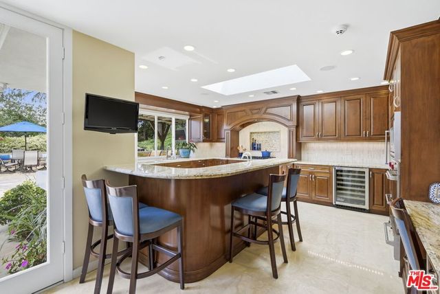 4101 Clear Valley Drive, Encino, CA 91436