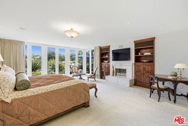 4101 Clear Valley Drive, Encino, CA 91436