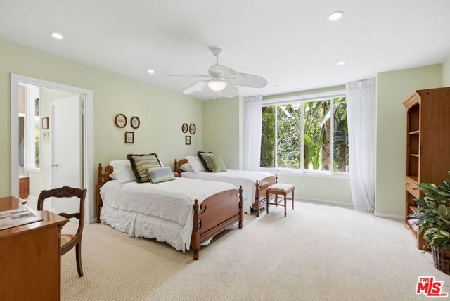 4101 Clear Valley Drive, Encino, CA 91436