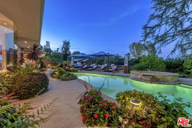 4101 Clear Valley Drive, Encino, CA 91436