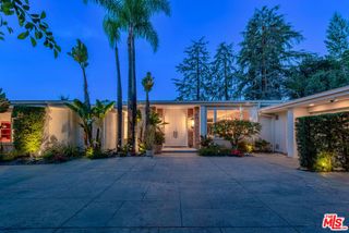 4101 Clear Valley Drive, Encino, CA 91436