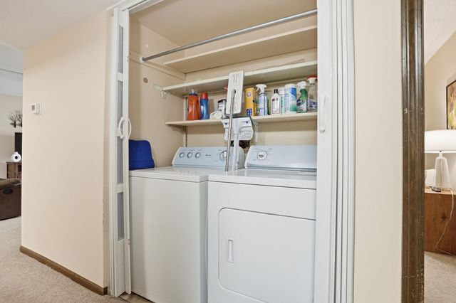 8831 Harrison Avenue 202, Munster, IN 46321